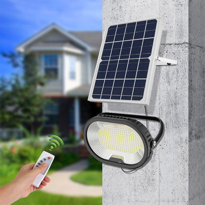 100w 60w सौर ऊर्जा संचालित एलईडी फ्लड लाइट 50000 घंटे सुरक्षा