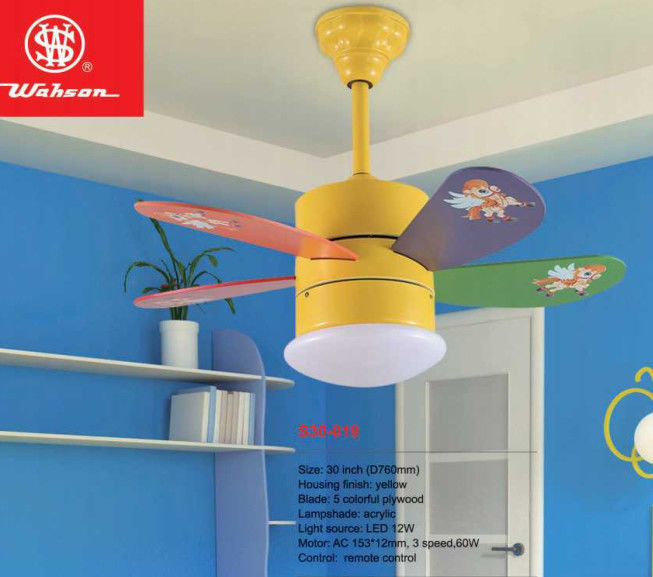 होटल विला के लिए Dimmable रंगीन लकड़ी छत फैन लाइट 36 इंच निलंबित घुड़सवार;